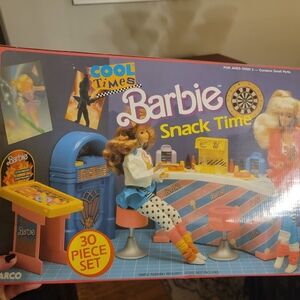 Barbie Snack Time Playset with Pink and Blue Accents